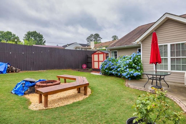 835 Custom Ln, Winder, GA 30680 - view of yard featuring an outdoor fire pit and a patio
