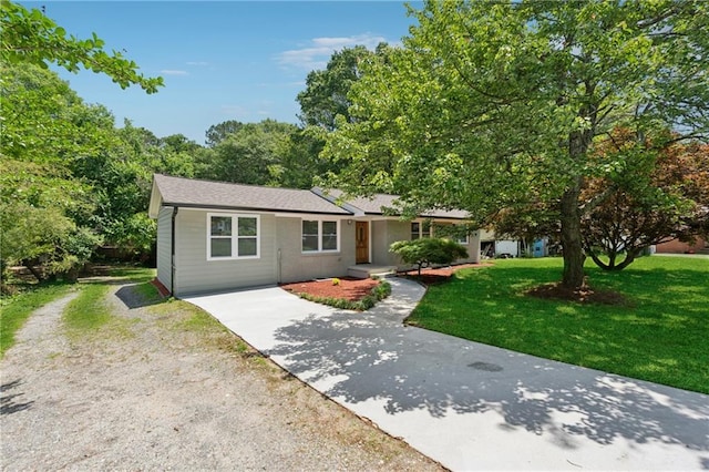 2060 Panstone Ct SW, Marietta, GA 30060 - ranch-style house with driveway and a front lawn
