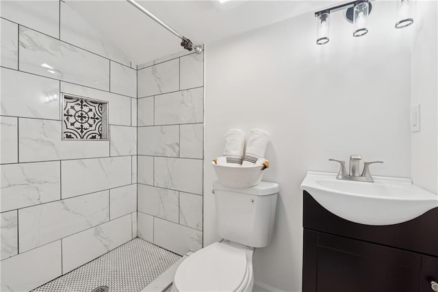 2060 Panstone Ct SW, Marietta, GA 30060 - full bath with toilet, vanity, a tile shower, and vaulted ceiling
