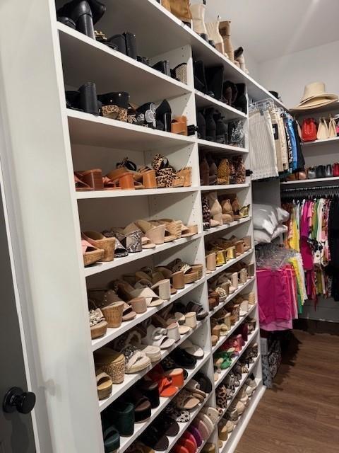63 Aspen Way, Dallas, GA 30157 - walk in closet featuring wood finished floors