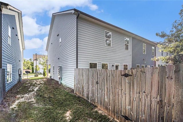 7086 Gladstone Cir, Lithonia, GA 30038 - view of property exterior