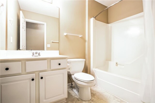 1008 Walnut Creek Dr, Woodstock, GA 30188 - bathroom with vanity, toilet, and shower / bath combination with curtain