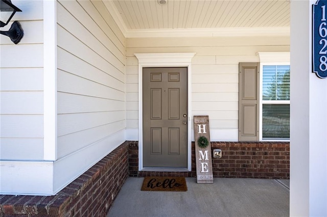 1628 Newport Dr, Bethlehem, GA 30620 - view of exterior entry with a porch