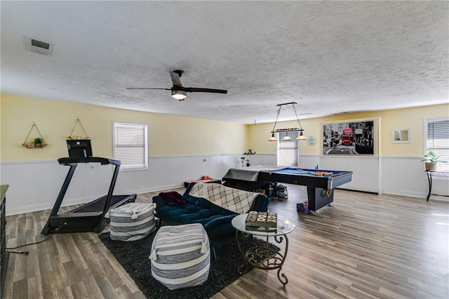 1189 Norfolk Dr NW, Acworth, GA 30102 - game room with a wainscoted wall, visible vents, and a textured ceiling