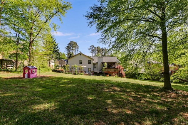 1189 Norfolk Dr NW, Acworth, GA 30102 - view of yard with a deck