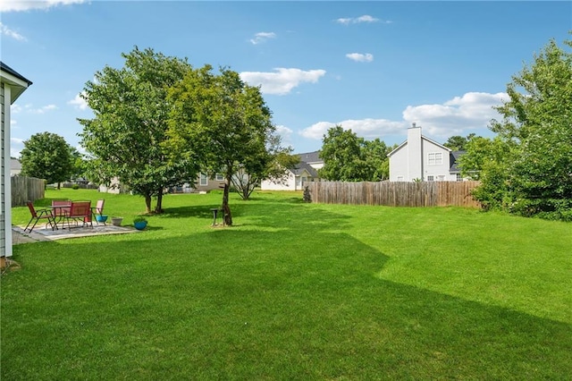 4450 Millenium View Ct, Snellville, GA 30039 - view of yard featuring a patio area