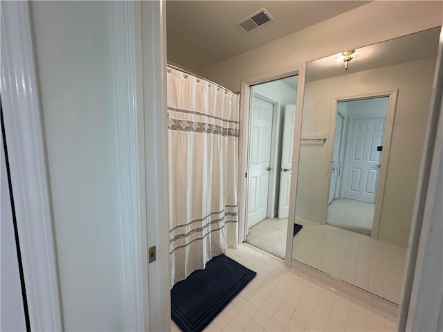 810 Doe Hill Ln, Roswell, GA 30075 - bathroom featuring tile patterned floors and curtained shower