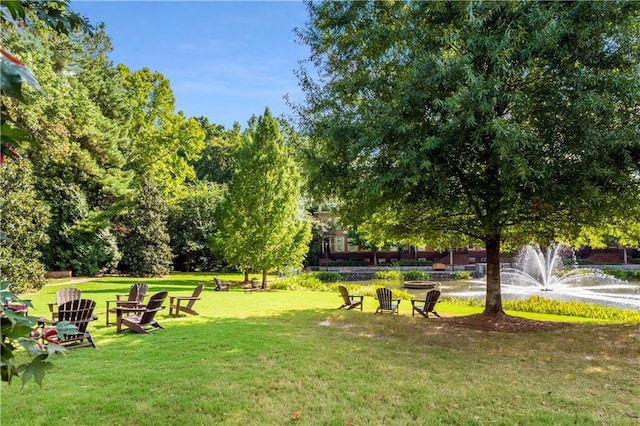 200 River Vista Dr Unit 713, Atlanta, GA 30339 - view of property's community featuring a yard