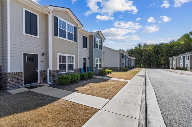 view of front of house featuring a residential view