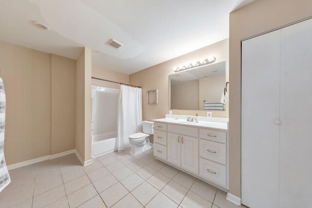 4621 Chartwell Chase Ct, Flowery Branch, GA 30542 - full bath featuring tile patterned flooring, toilet, vanity, shower / bath combination with curtain, and baseboards
