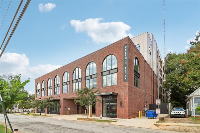 view of building exterior