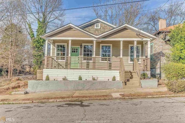 385 Arthur St SW, Atlanta, GA 30310 - view of front of home featuring a porch