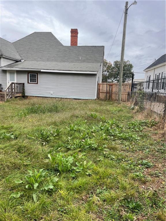 304 E 19th St SW, Rome, GA 30161 - view of yard with fence