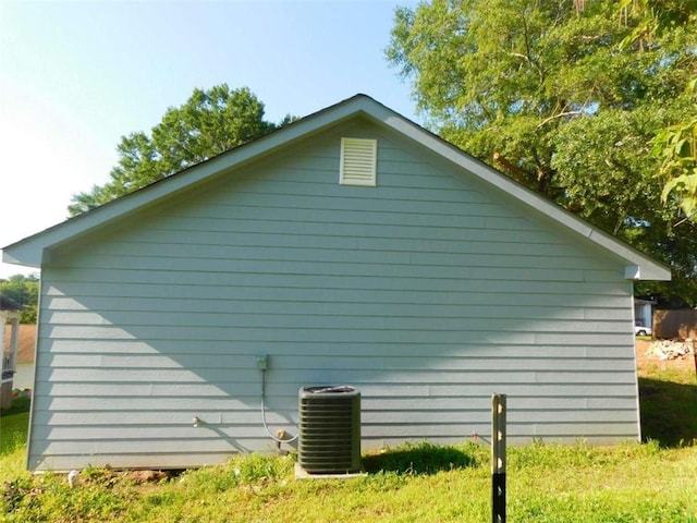 476 W Franklin St, Toccoa, GA 30577 - view of property exterior with a central air condition unit