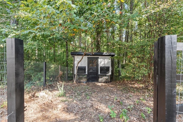 view of outbuilding