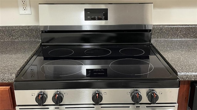 3108 Broadleaf Trl, Fairburn, GA 30213 - kitchen view of electric stove