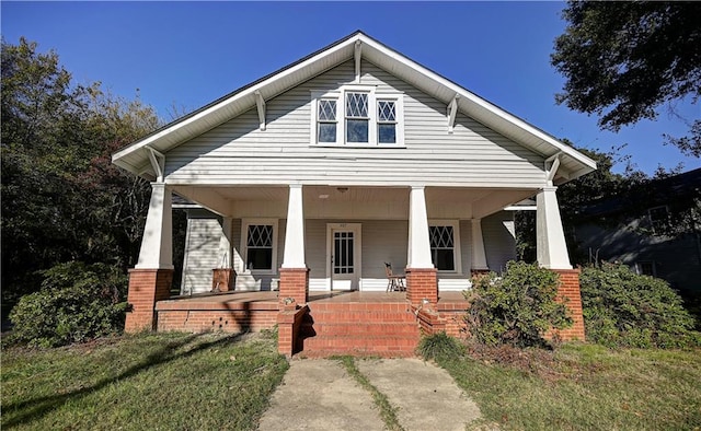 view of front facade featuring a porch