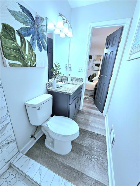 6965 Kimberland Gardens Ln, Lithonia, GA 30058