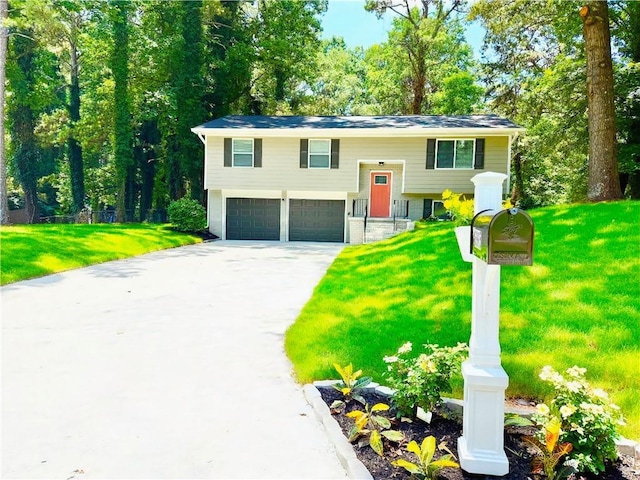 6965 Kimberland Gardens Ln, Lithonia, GA 30058
