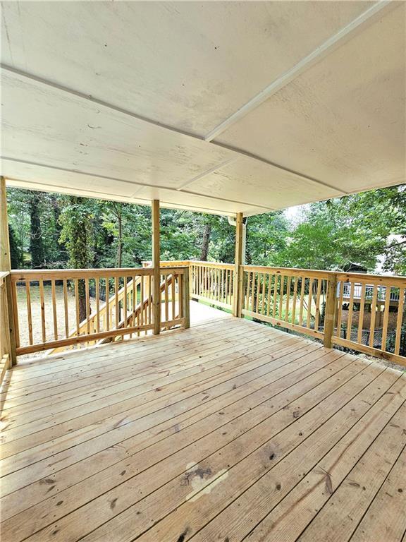 6965 Kimberland Gardens Ln, Lithonia, GA 30058