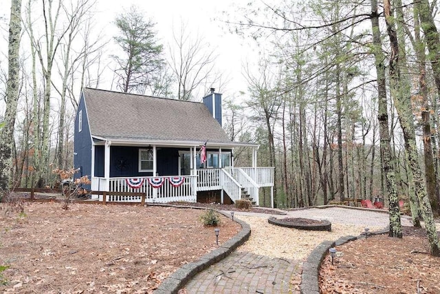 view of front facade with covered porch