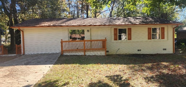 ranch-style house with a front lawn