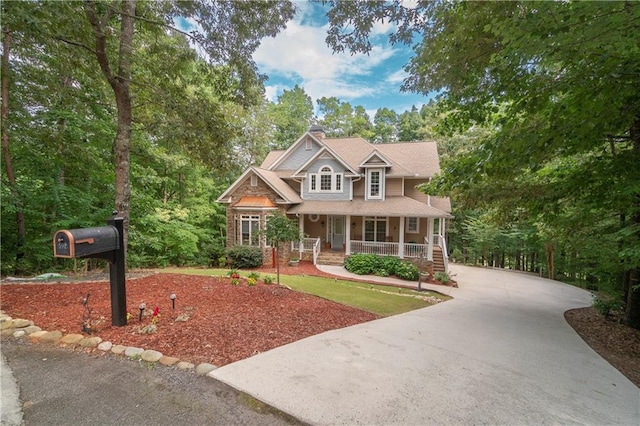 craftsman house with covered porch