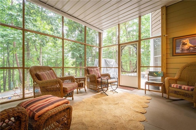 view of sunroom / solarium