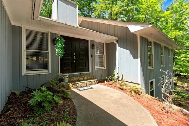view of entrance to property