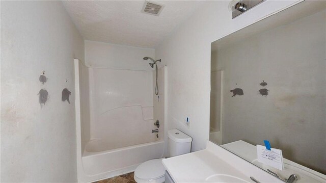 176 Silver Fox Trl, Dallas, GA 30157 - full bath featuring toilet, vanity, and shower / bathtub combination