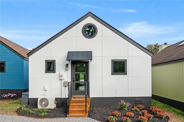 834 Lower Bell Creek Rd, Hiawassee, GA 30546 - view of front facade with crawl space