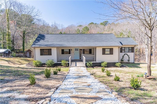 ranch-style house with covered porch