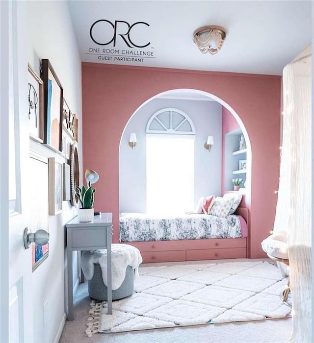 bedroom featuring carpet floors