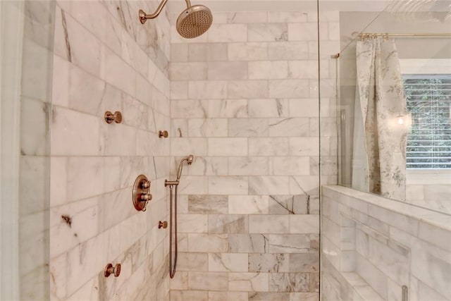 127 Bradshaw Park Dr, Woodstock, GA 30188 - bathroom featuring tiled shower