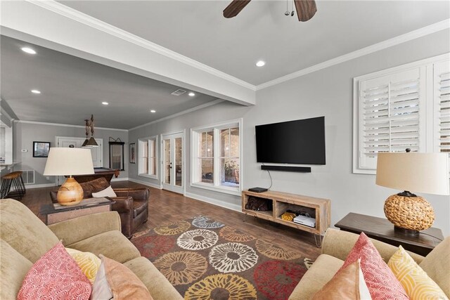 1539 Berkeley Ct, Gainesville, GA 30501 - living room featuring baseboards, recessed lighting, wood finished floors, ornamental molding, and a ceiling fan