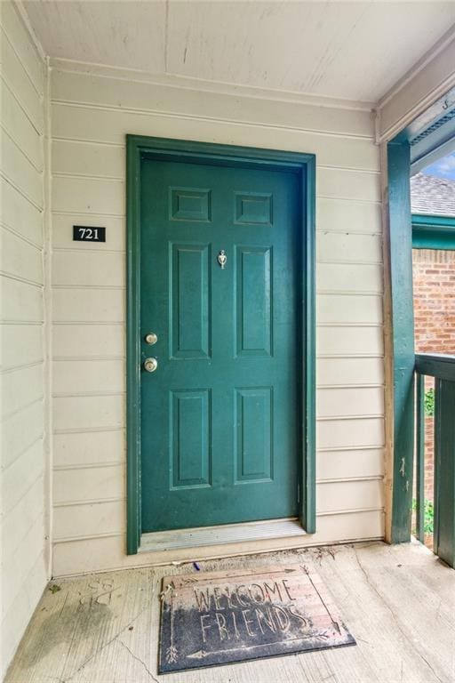 view of entrance to property