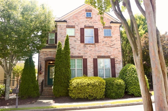 7825 Crownpoint Dr, Alpharetta, GA 30005