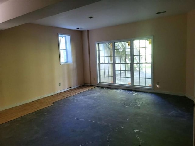 164 Mcclain Cir, Macon, GA 31216 - bonus room with baseboards