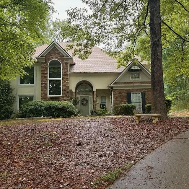 view of front of property with stucco siding