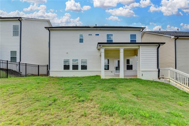 1620 Branthaven Ln, Auburn, GA 30011 - rear view of property with a patio area