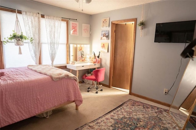 bedroom with carpet flooring