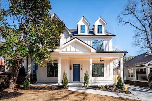 view of front facade with covered porch