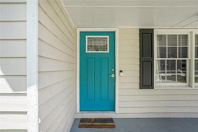 view of exterior entry
