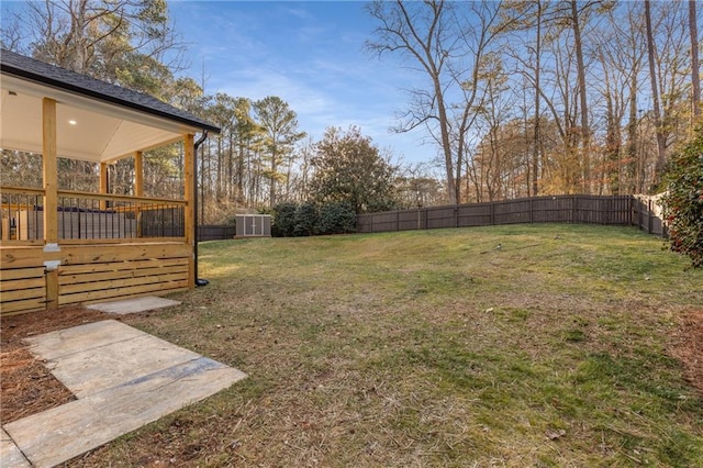 view of yard featuring central AC