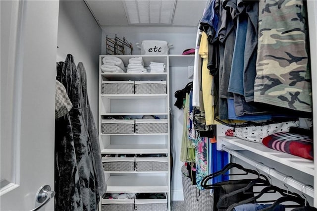 285 Centennial Olympic Park Dr NW Unit 1905, Atlanta, GA 30339 - view of walk in closet