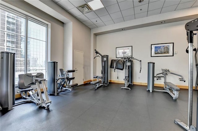 285 Centennial Olympic Park Dr NW Unit 1905, Atlanta, GA 30339 - gym with a drop ceiling and baseboards