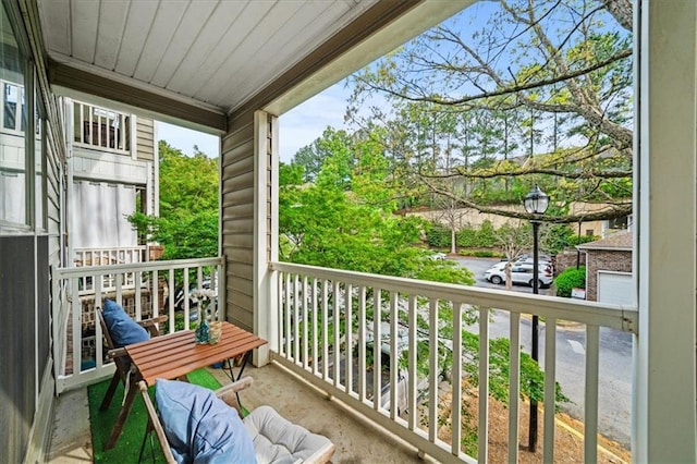 2700 Pine Tree Rd NE Unit 1214, Atlanta, GA 30324 - view of balcony