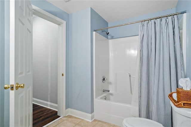 6219 Creekstone Path, Cumming, GA 30041 - full bathroom featuring toilet, shower / tub combo, and baseboards