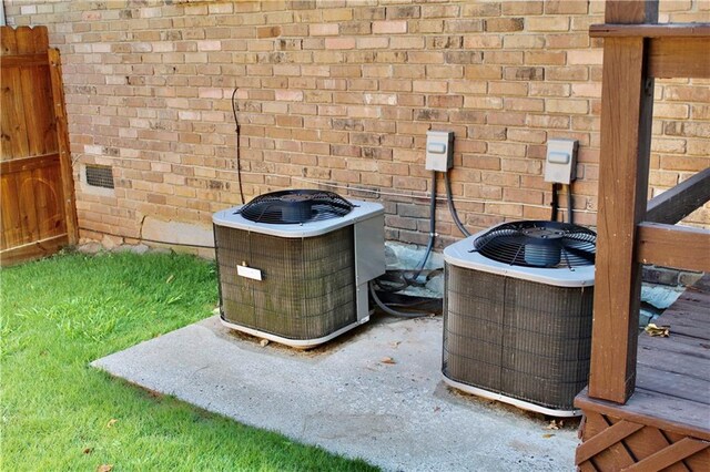 1191 Hampton Way NE, Atlanta, GA 30324 - exterior view of a cooling unit and brick siding