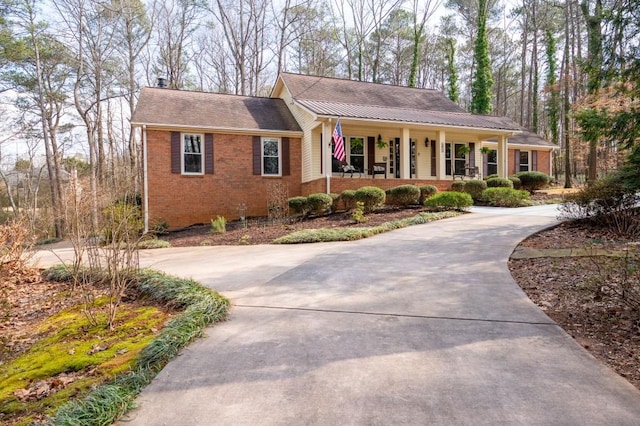 view of front of property with a porch